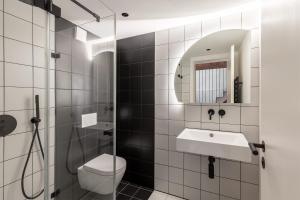 Concrete Loft Duplex -40sqm- near Antonplatz