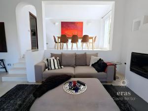 Stunning Villa - Private Pool V100