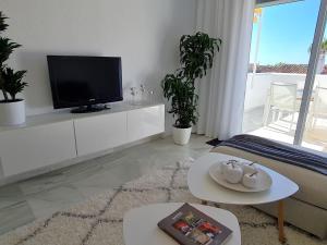 Duplex Penthouse With Sea Views 121