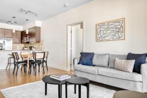 Marina del Rey 2BR w Pool Gym nr beach LAX-636