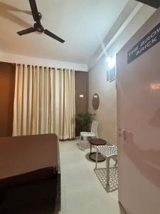 The White House Homestay Dibrugarh