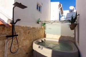 tiny BEACH HOUSES - 2 min to Beach