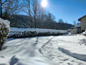 Gîte 829 Montagnes du Jura avec Spa et Sauna classé 3 étoiles