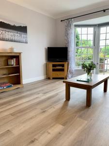 2 bedroom home near Henley on Thames