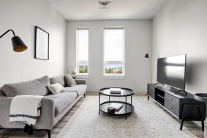 Blueground St Elizabeths pool nr Boston Common BOS-1187