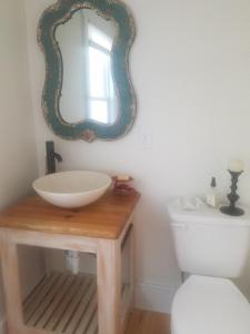 Close to Beach and Downtown! Sleeps 7