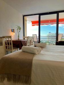 Olimpia Sunset Studio