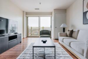 Blueground Ballston fitness center nr Arlington National Cemetery WDC-1195