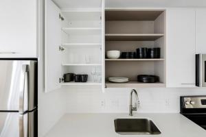 Blueground Kendall Square fitness center nr Charles River BOS-1217