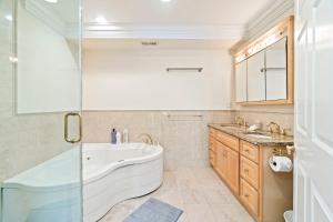 Apartmint at 113 Chestnut - Philadelphia