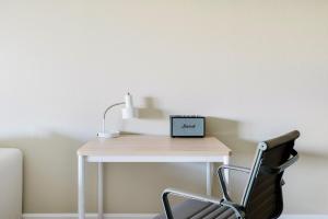 Blueground Foster City pool nr Bay Trail SFO-2079