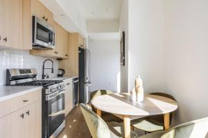 Blueground East Hollywood rooftop nr Griffith Park LAX-1337