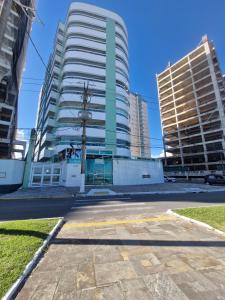 Ap Frente Mar, wi-fi, piscina, pet, check-in e check-out flexíveis