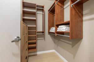 Blueground Financial District view nr Battery Park NYC-2185