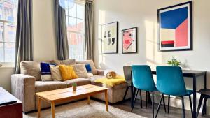 Central Bristol Cosy Corner