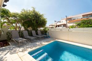La Caleta Luxury Seaside Villa with 3 Bedrooms and Private Pool