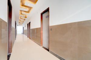 SPOT ON G Grand Hotel