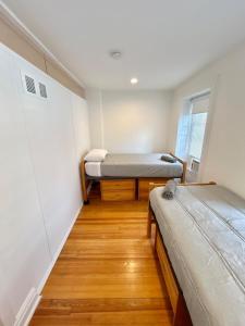 011 - Bright & Cozy 2BR2BA Prime Location