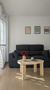 Apartahotel Moderno y Económico para 2 personas a 10 minutos de Sevilla con fácil aparcamiento