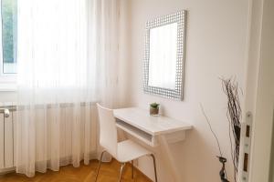 Design Apartment - City Break Apartments