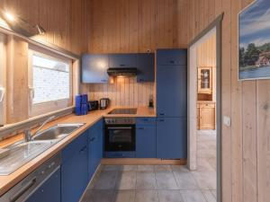 Ferienhaus mit Sauna im Ferienpark Mirow