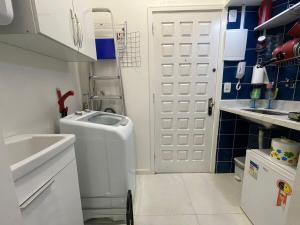 Studio na quadra da praia de Copacabana