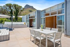 Oceanview Grange Retreat