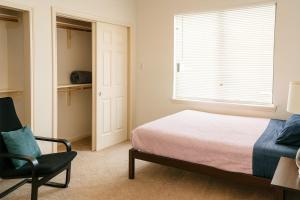 Downtown Room For Active Guests