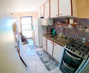 Ap Frente Mar com Piscina na Martim de Sá