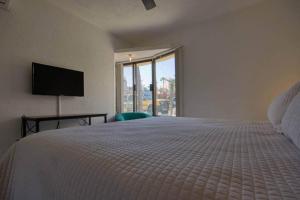 Just steps from the beach!