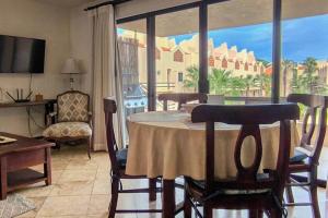 Penthouse 2BD+Room • 2 Terraces • Pools•Near Beach