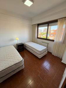 Depto 2 dormitorios con cochera