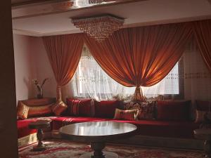 Villa avec piscine proche de la mer