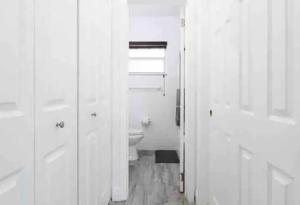 B08 10 MIN FROM MIAMI BEACH, Studio, Miami Design District & Wynwood