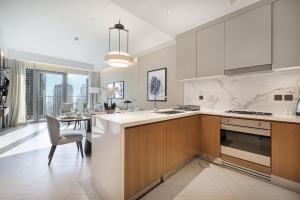 Address Opera by NAMUVE