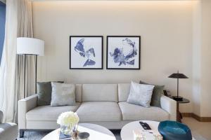 Address Opera by NAMUVE