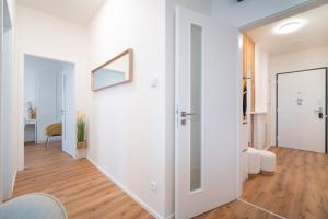 apartino - FREE parking, city view balcony, nespresso, netflix