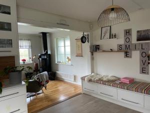 Spacious Modern Villa, Near Nature in Stuvsta