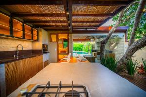 Bz01 Casa com piscina privativa 150m da praia