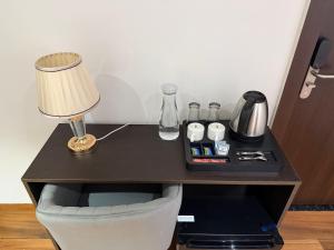 Hotel Aventus - by Urbantara