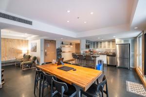 Le Chamois 508 by Outpost Whistler