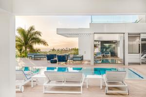 Wellness Villa - Heated Pool, Home Gym & Games Room