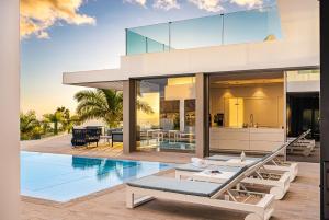 Wellness Villa - Heated Pool, Home Gym & Games Room