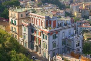 LAtelier Vedi Napoli ai tuoi piedi