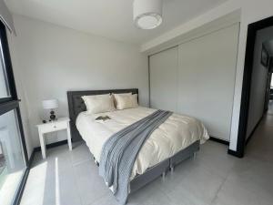 Departamento Nuevo Zona Güemes-Aldrey con cochera