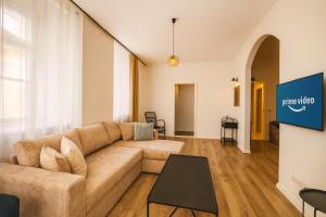 Old Town Suite with 2 bedrooms next to Town Hall