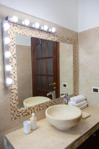 Saras Nest near the Vatican