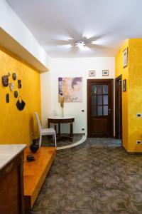 Saras Nest near the Vatican