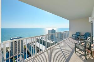 Crystal Tower 1608 Beachfront Pool-Lazy River-Gulf Views- Snowbird Wanted