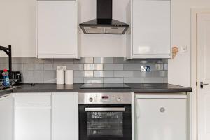 The Central Suite Blackpool 10 minute walk to Tower and Beach